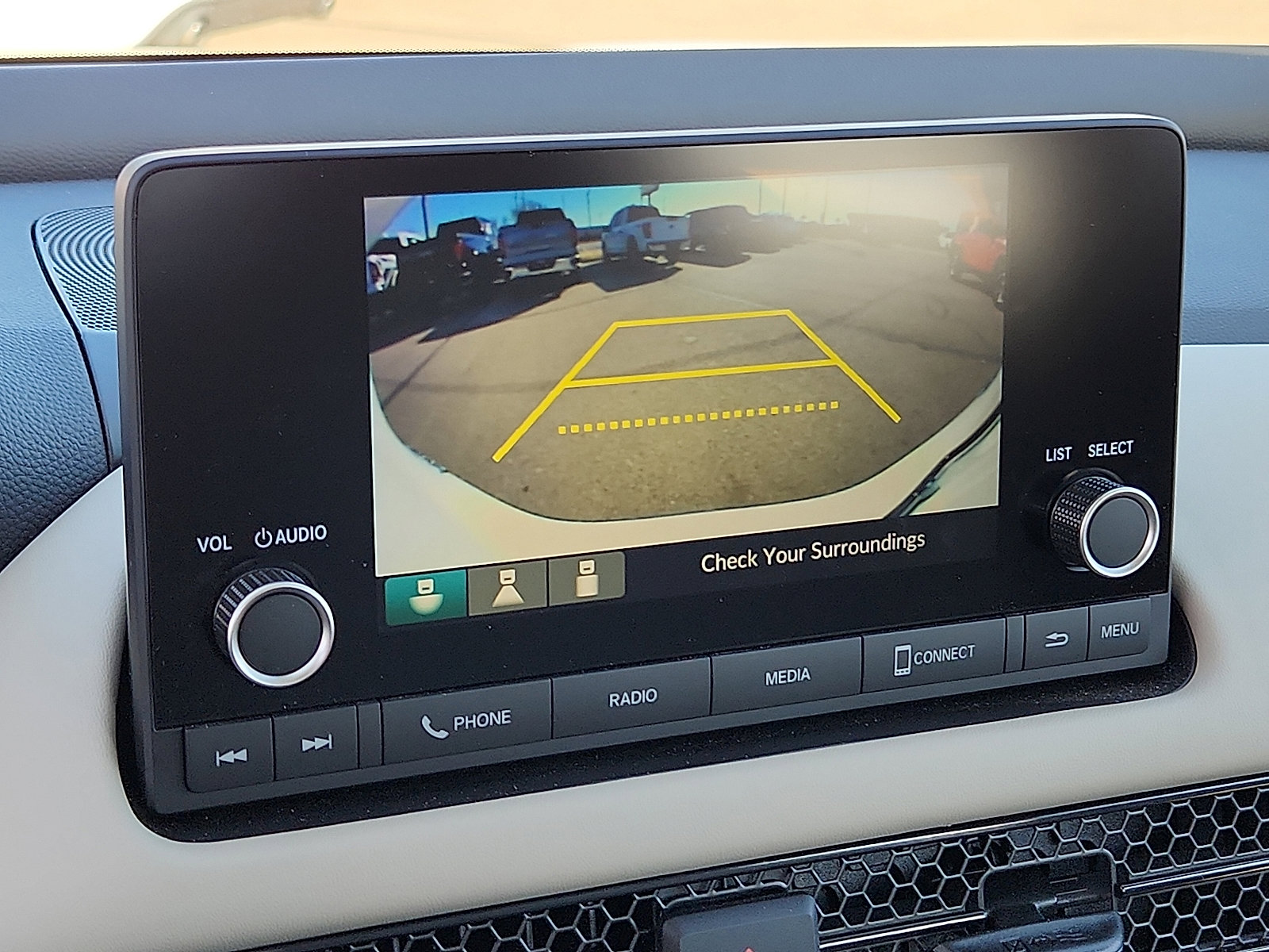 Used 2025 Honda HR-V LX image 14