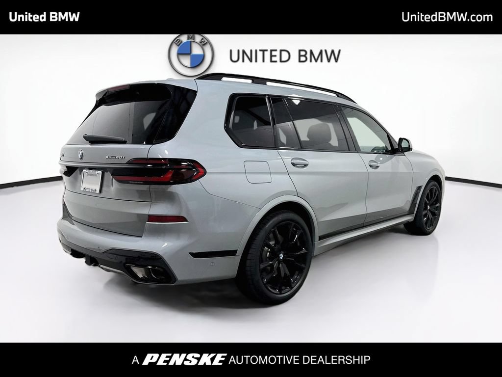 New 2027 BMW X7 xDrive40i w/ M Sport Package AWD/4WD image 5