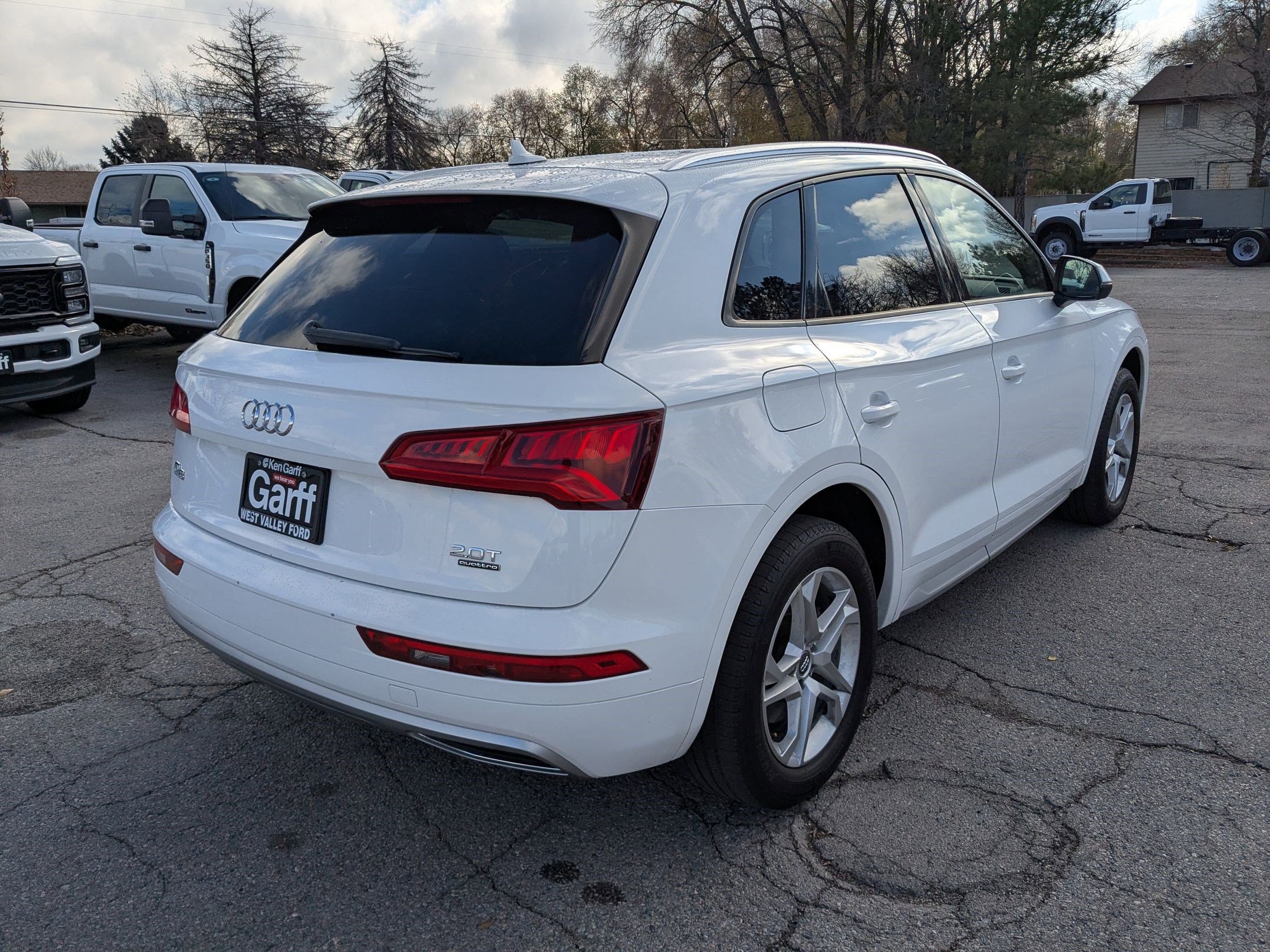 Used 2018 Audi Q5 2.0T Premium image 3
