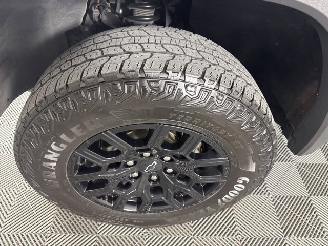 Certified 2023 Chevrolet Colorado Trail Boss w/ Technology Package image 8