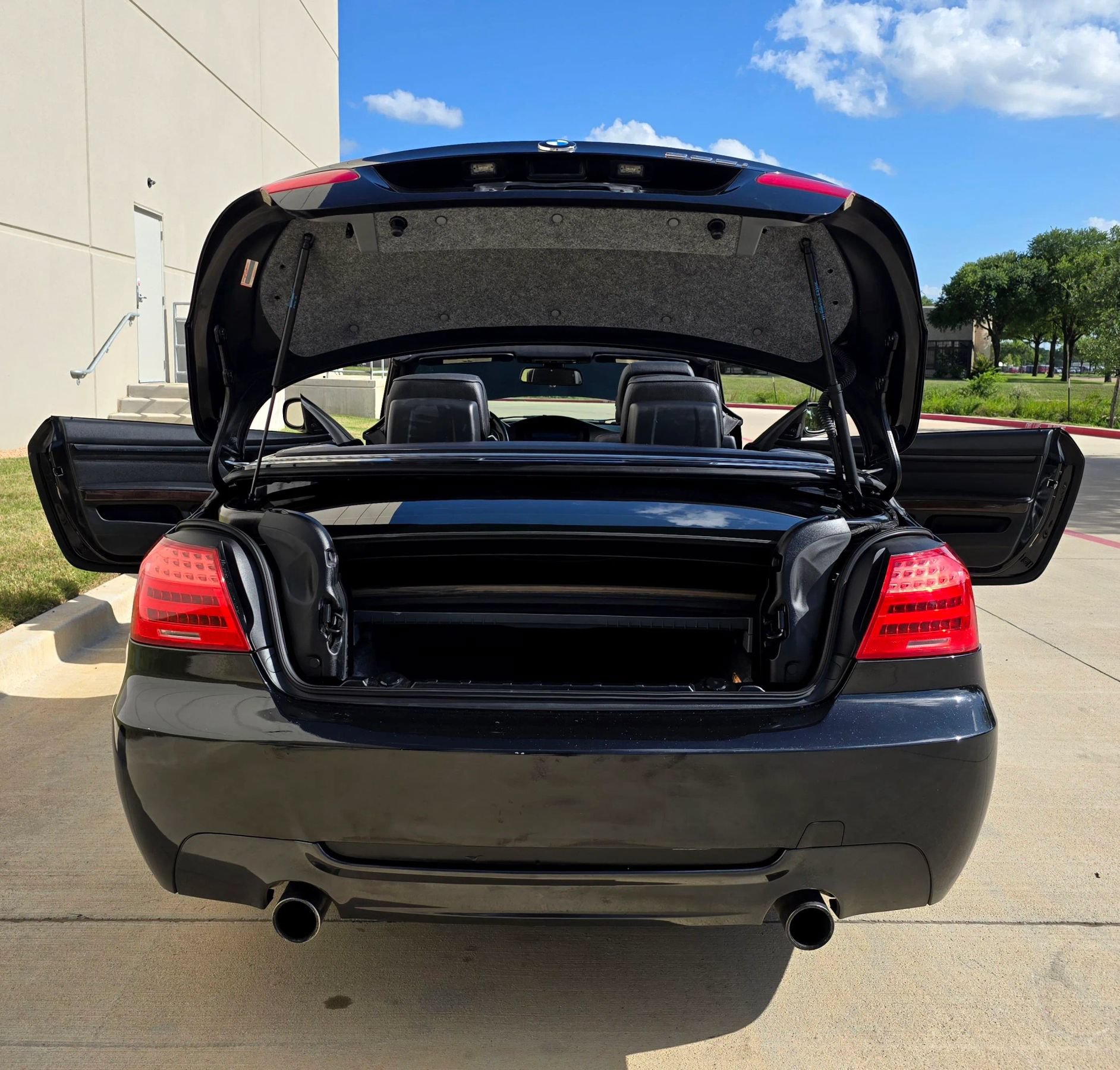Used 2013 BMW 335i Convertible RWD image 15