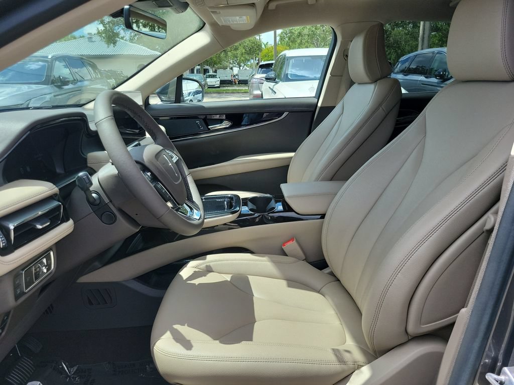 Certified 2023 Lincoln Nautilus FWD w/ Premium Package image 13