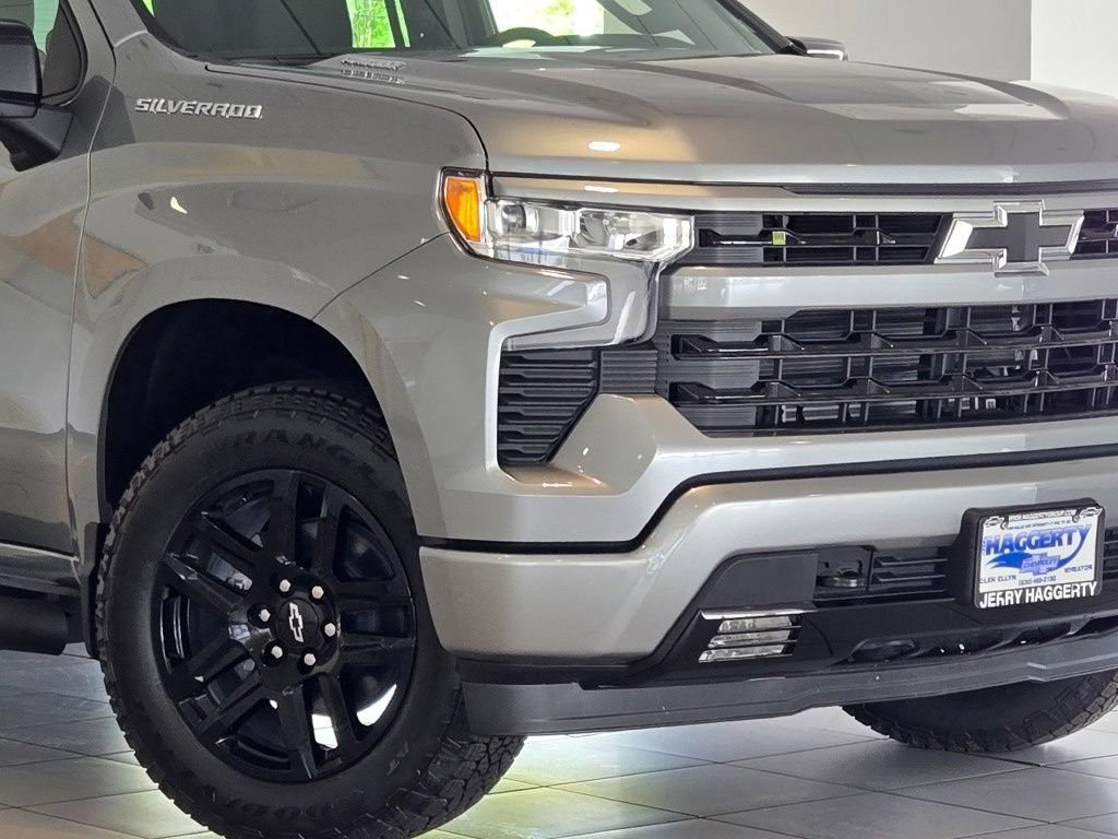 New 2026 Chevrolet Silverado 1500 RST w/ RST Select Package AWD/4WD image 2