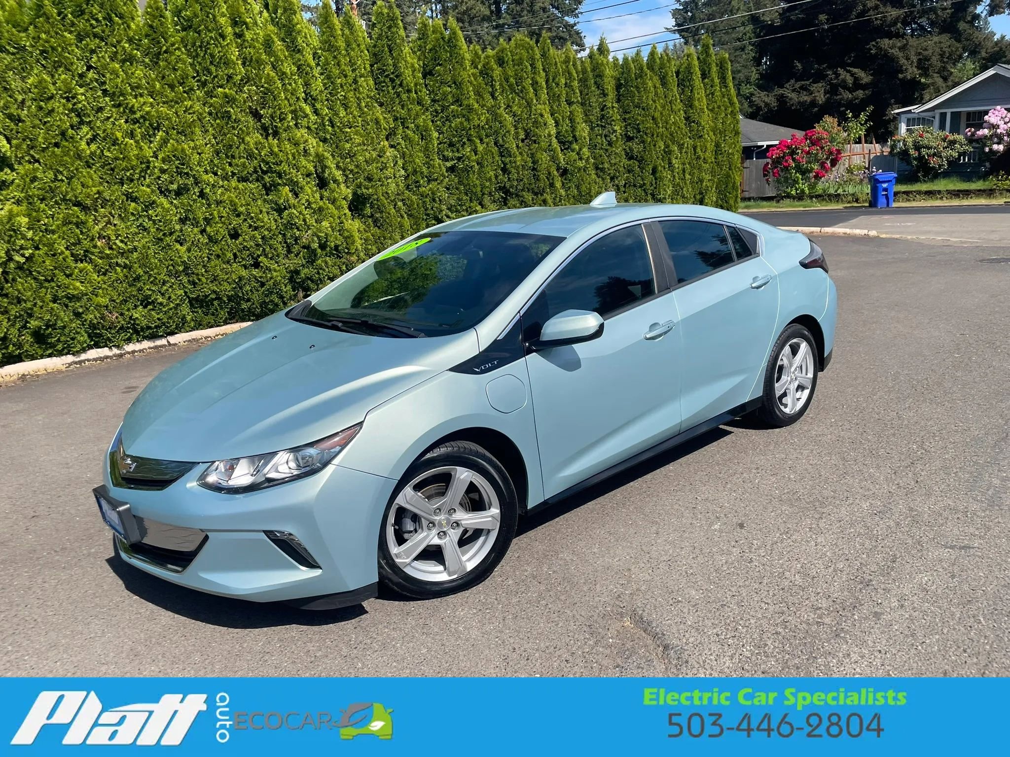 Used 2018 Chevrolet Volt LT w/ Comfort Package FWD image 3