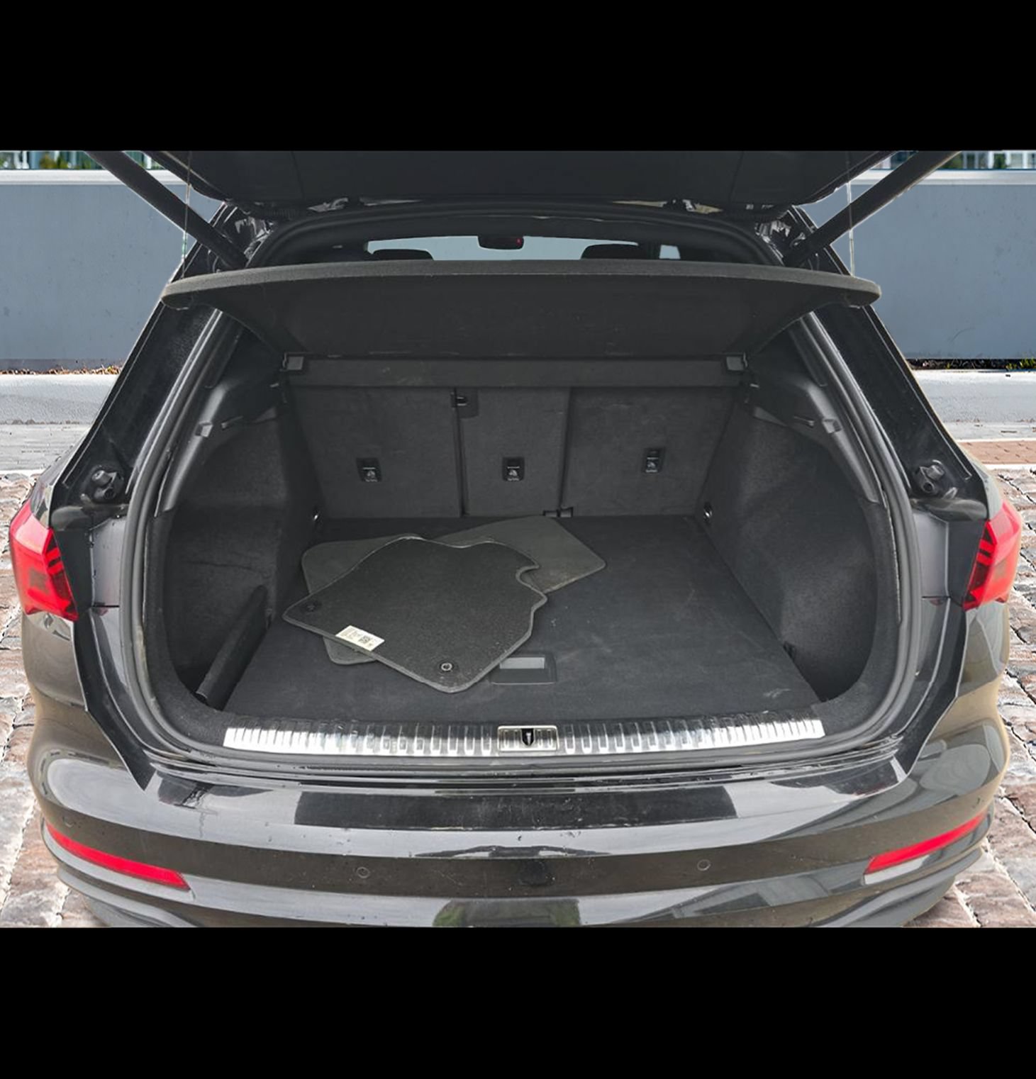 Used 2023 Audi Q3 2.0T Premium AWD/4WD image 16