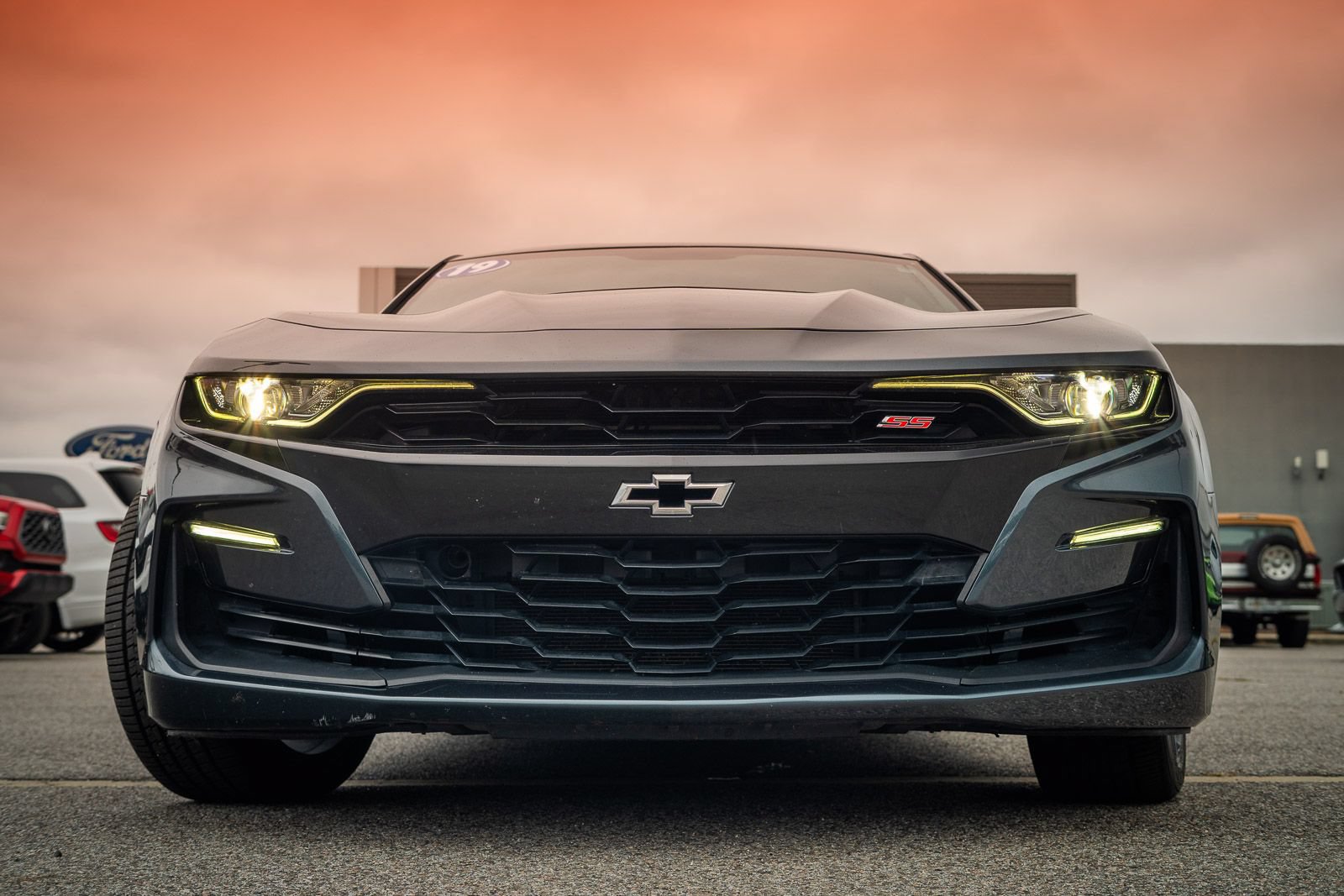 Used 2019 Chevrolet Camaro SS RWD image 8