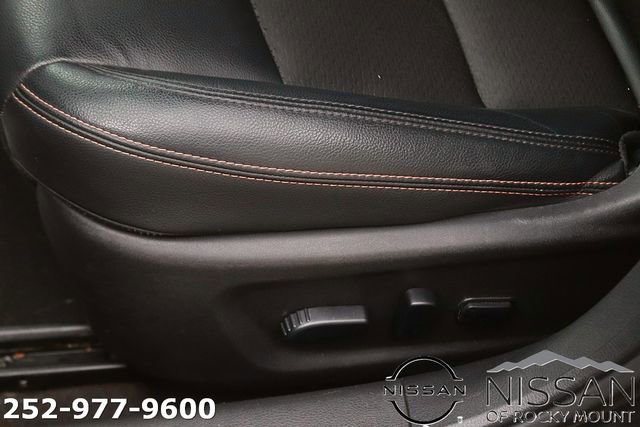 Used 2022 Nissan Altima 2.5 SR w/ Midnight Edition Package AWD/4WD image 17