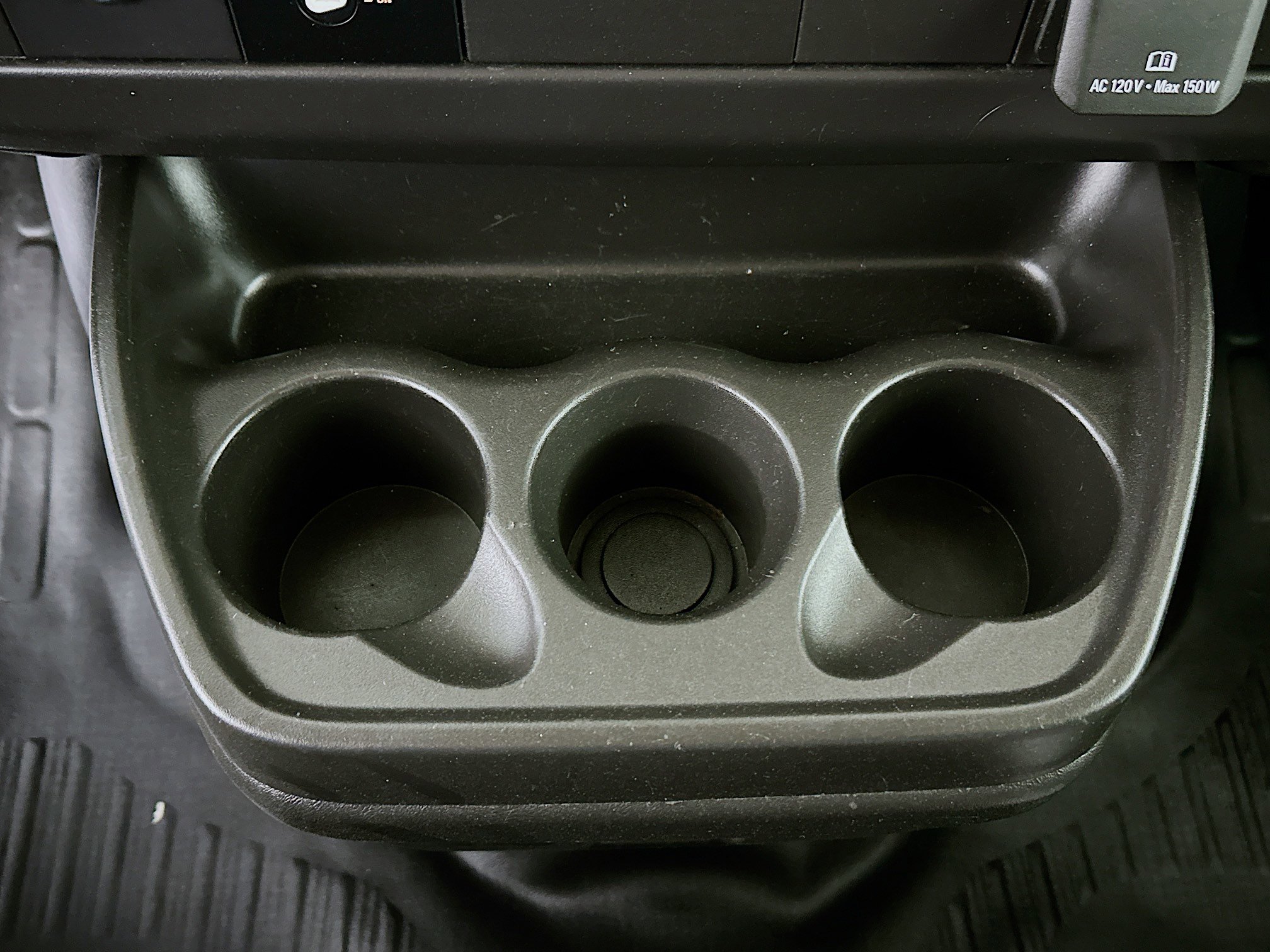 Used 2024 GMC Savana 2500 w/ Driver Convenience Package image 19