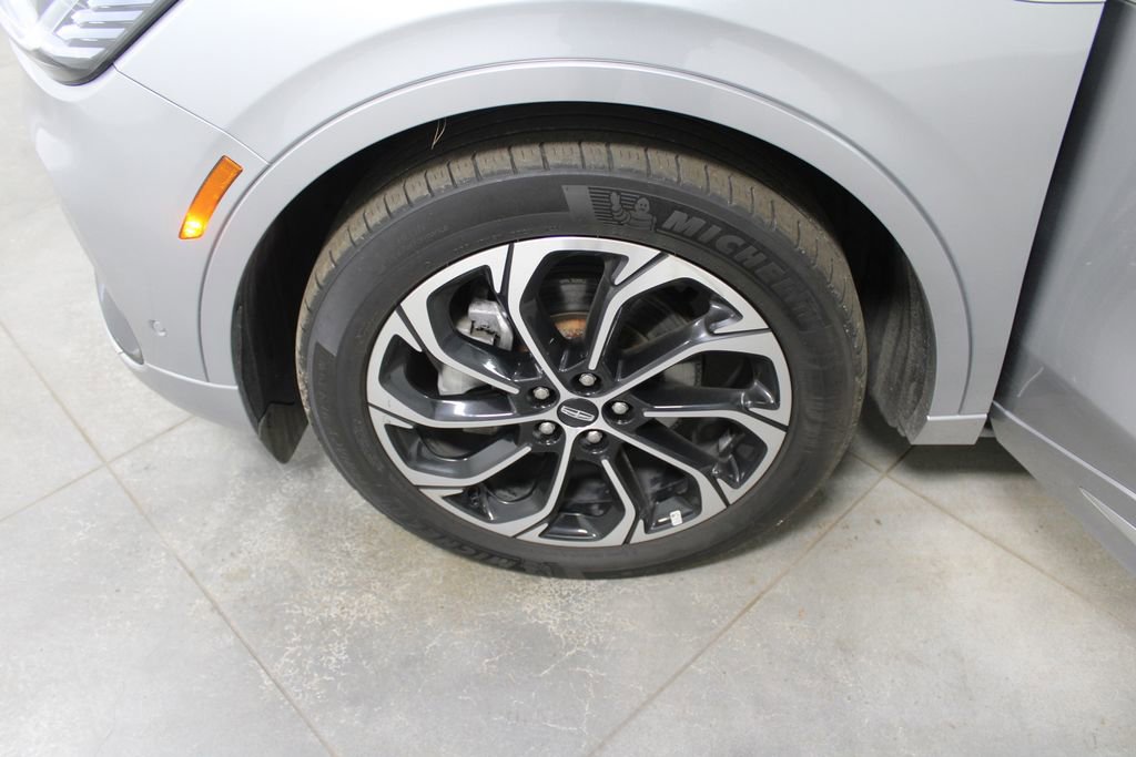 Used 2024 Lincoln Nautilus Reserve image 38