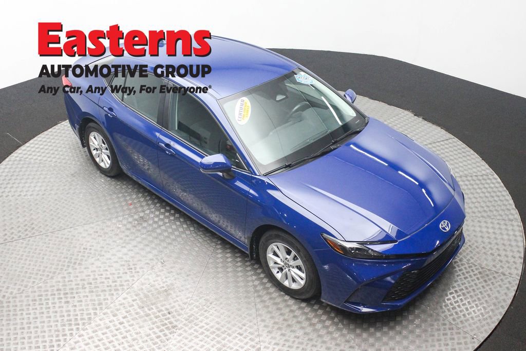 Used 2025 Toyota Camry LE w/ Convenience Package image 3