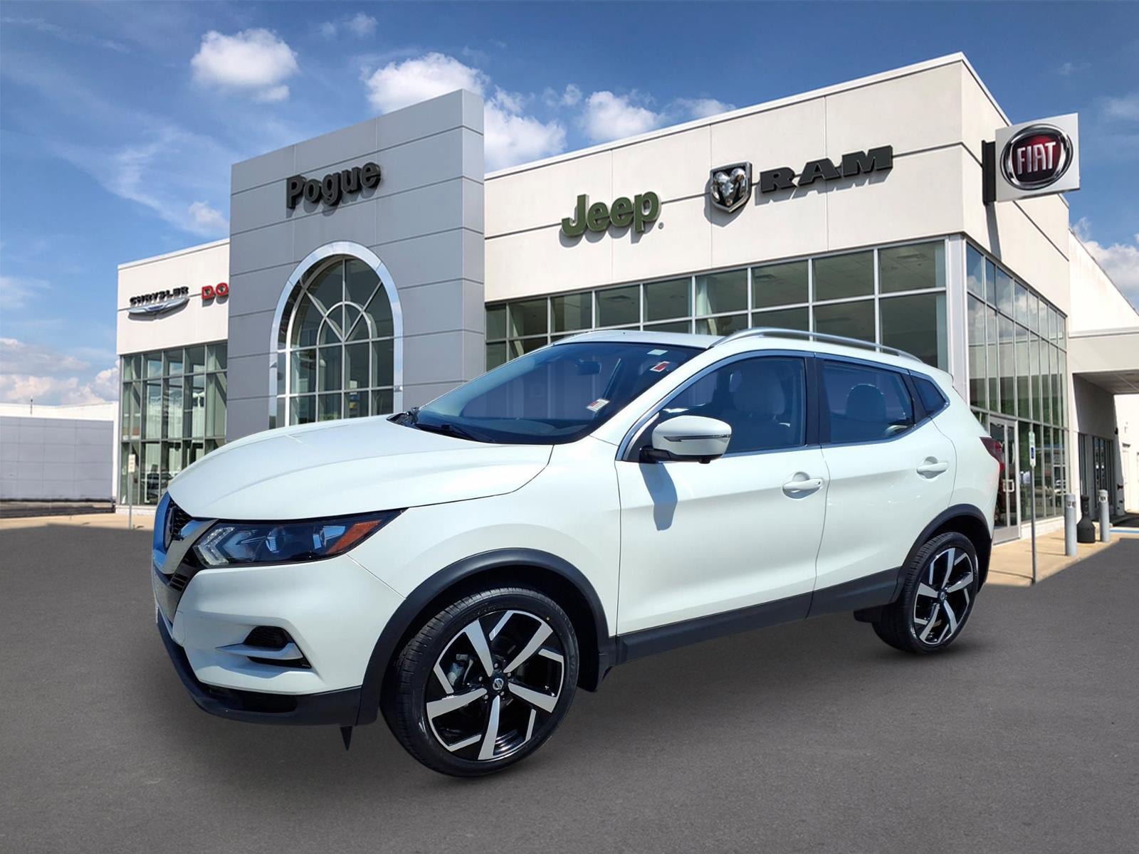 Used 2022 Nissan Rogue Sport SL image 4