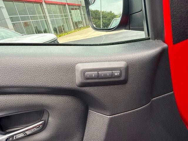 Used 2023 Nissan Titan PRO-4X w/ Pro-4x Convenience Package AWD/4WD image 27