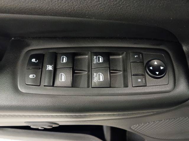 Used 2019 Jeep Grand Cherokee Limited AWD/4WD image 20