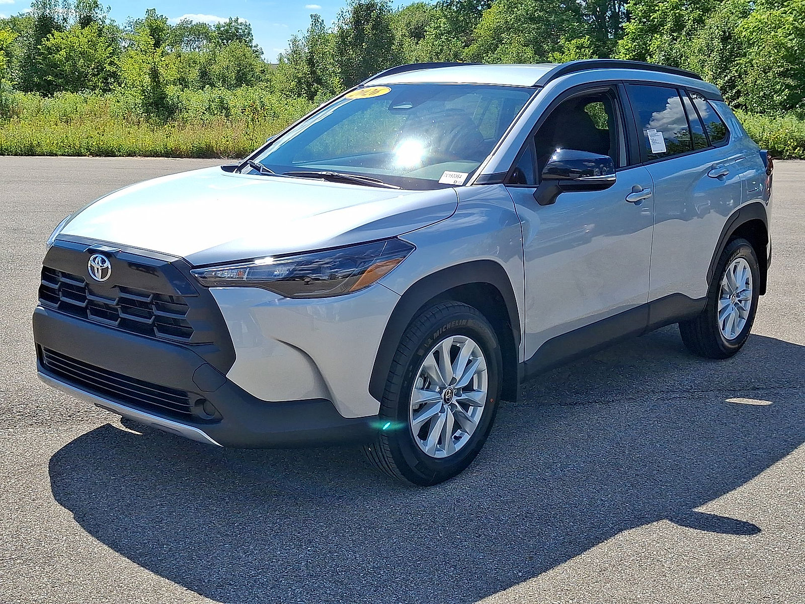 New 2026 Toyota Corolla Cross LE AWD/4WD image 10