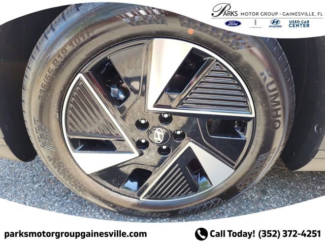 New 2025 Hyundai Ioniq 5 SEL image 31