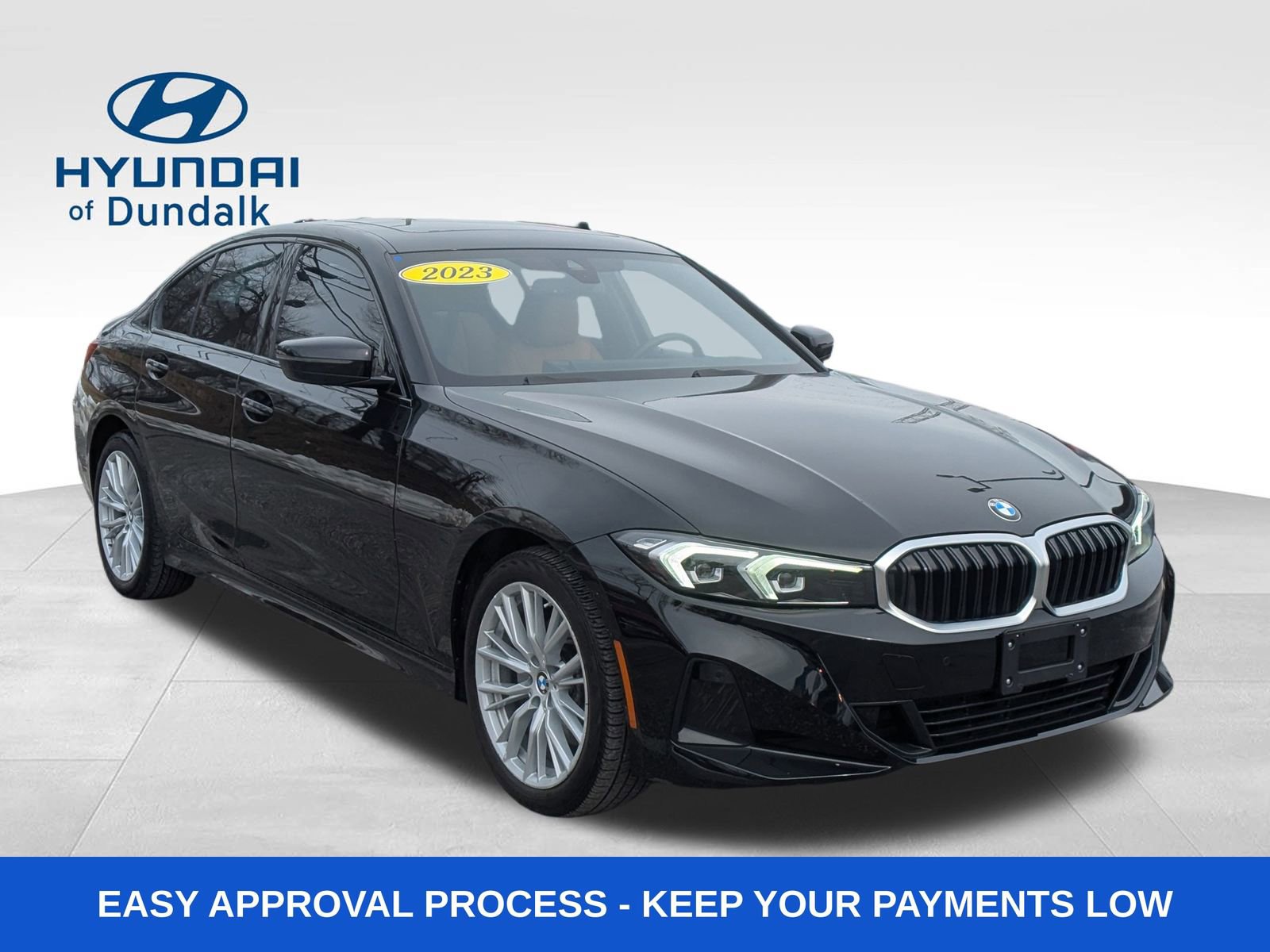 Used 2023 BMW 330i xDrive Sedan w/ Premium Package image 11