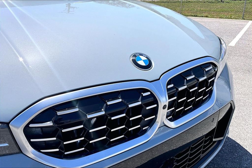 Used 2023 BMW M340i xDrive image 34