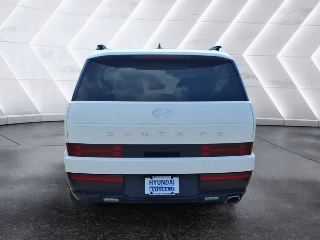 Used 2024 Hyundai Santa Fe SEL FWD image 4