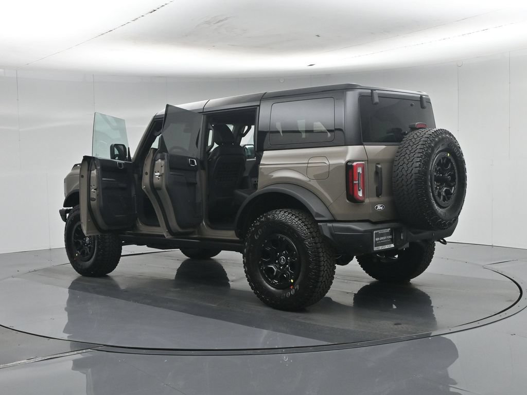 New 2026 Ford Bronco Badlands w/ Wildtrak Package AWD/4WD image 32