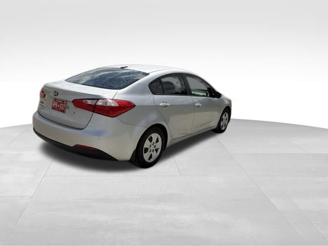 Used 2015 Kia Forte LX FWD image 7