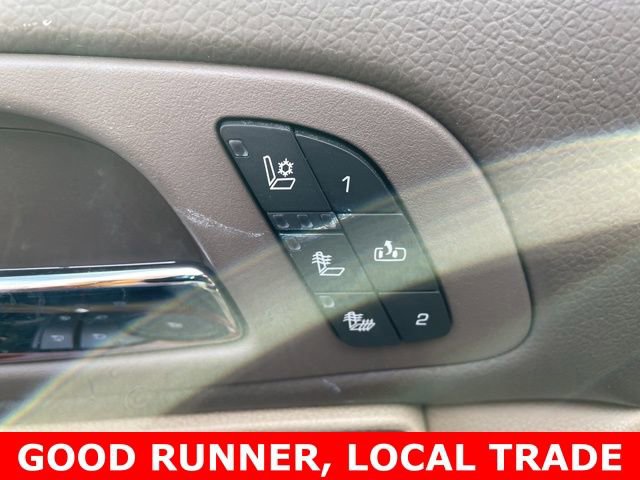 Used 2013 Chevrolet Avalanche LTZ image 8