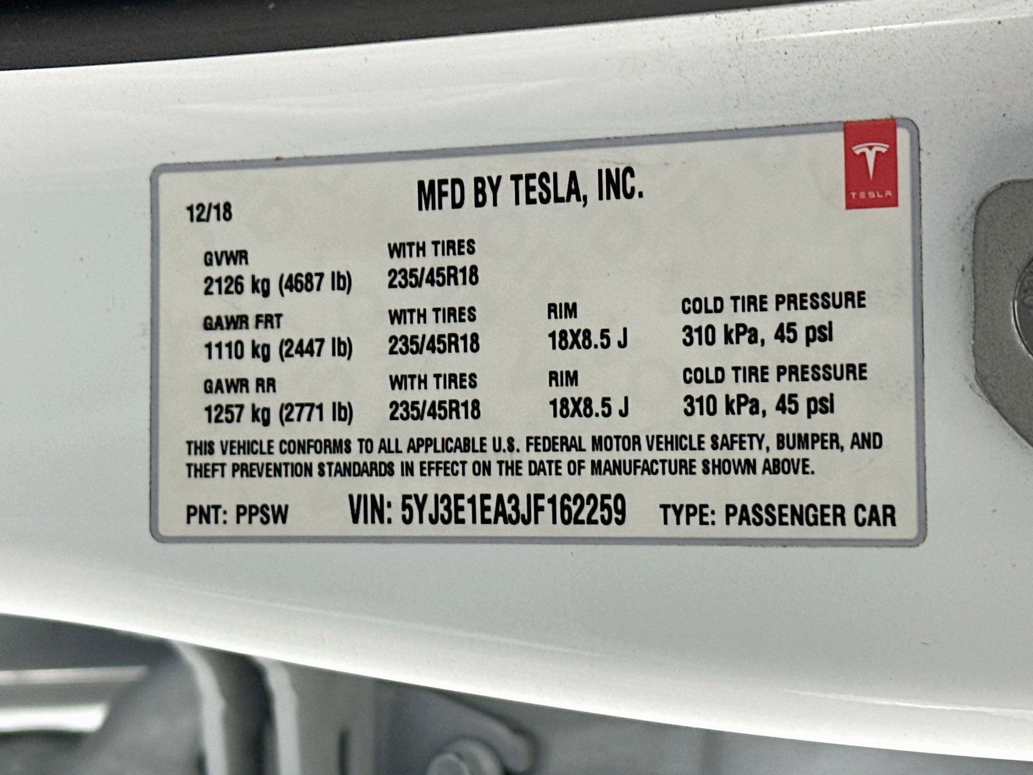 Used 2018 Tesla Model 3 Mid Range RWD image 12