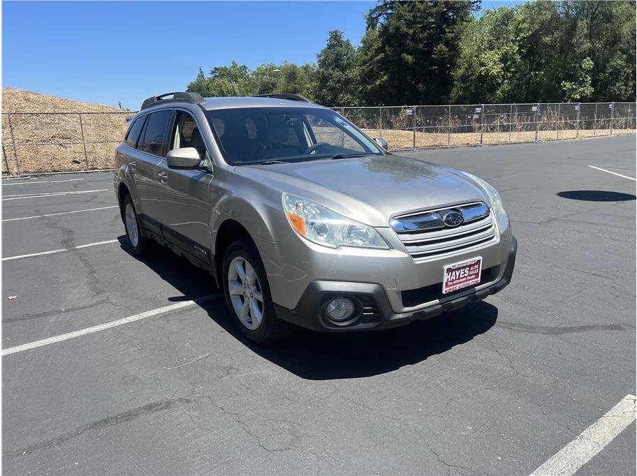 Used 2014 Subaru Outback 2.5i Premium w/ Popular Package #1B