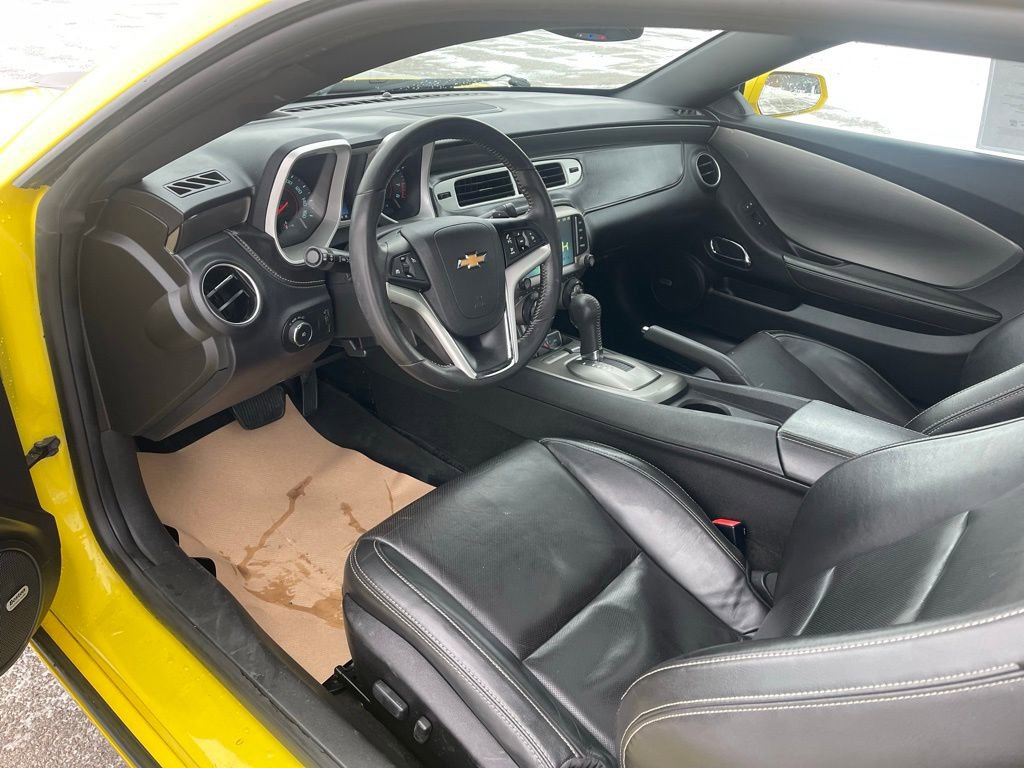 Used 2015 Chevrolet Camaro LT w/ RS Package image 17