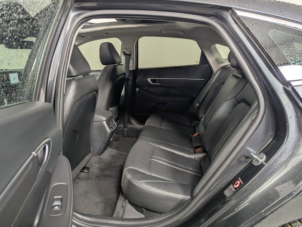 Certified 2022 Hyundai Sonata Limited FWD image 25