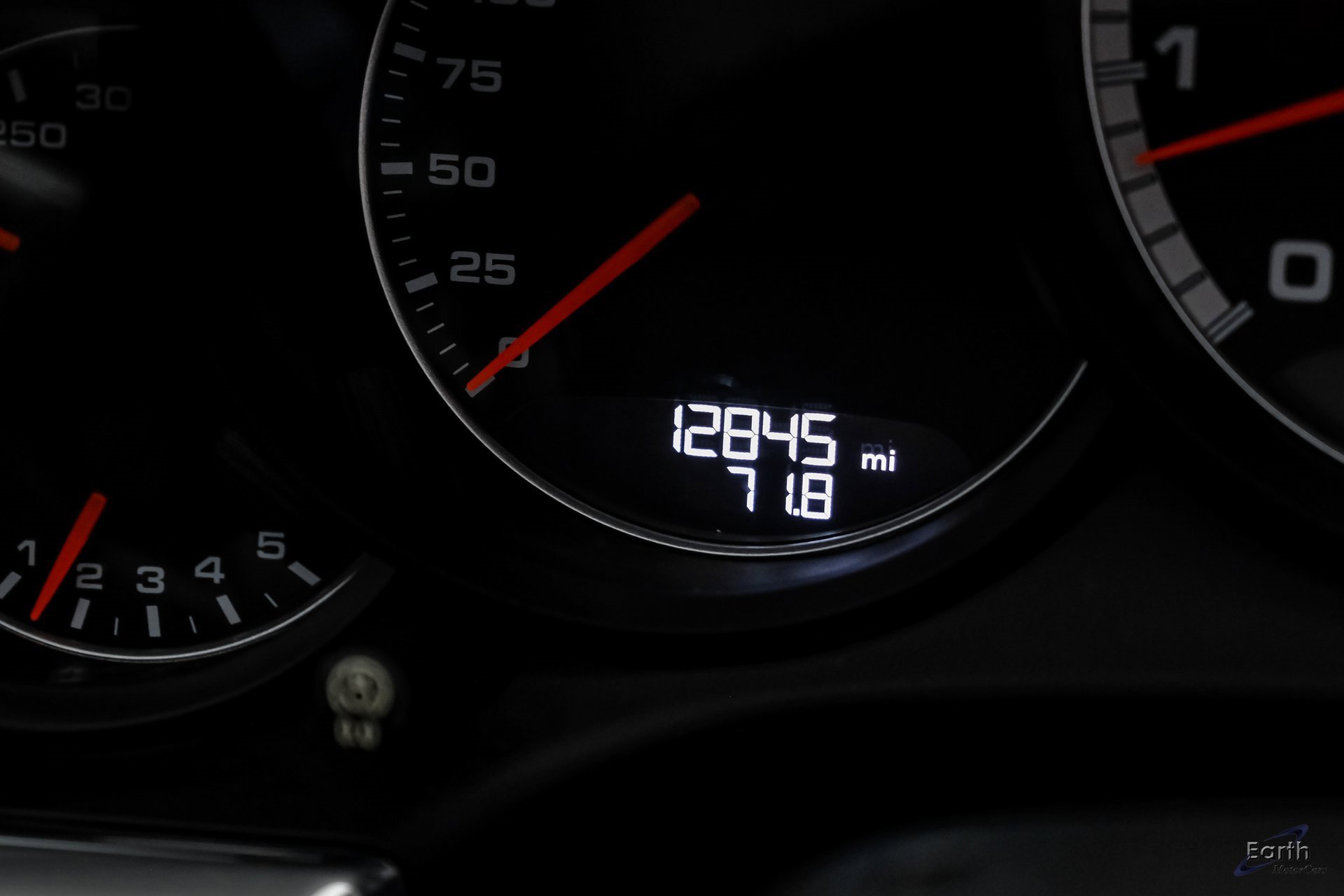 Used 2019 Porsche 911 Turbo image 74