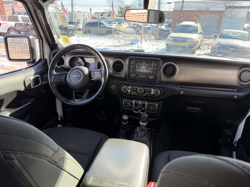 Used 2019 Jeep Wrangler Unlimited Sport S image 17