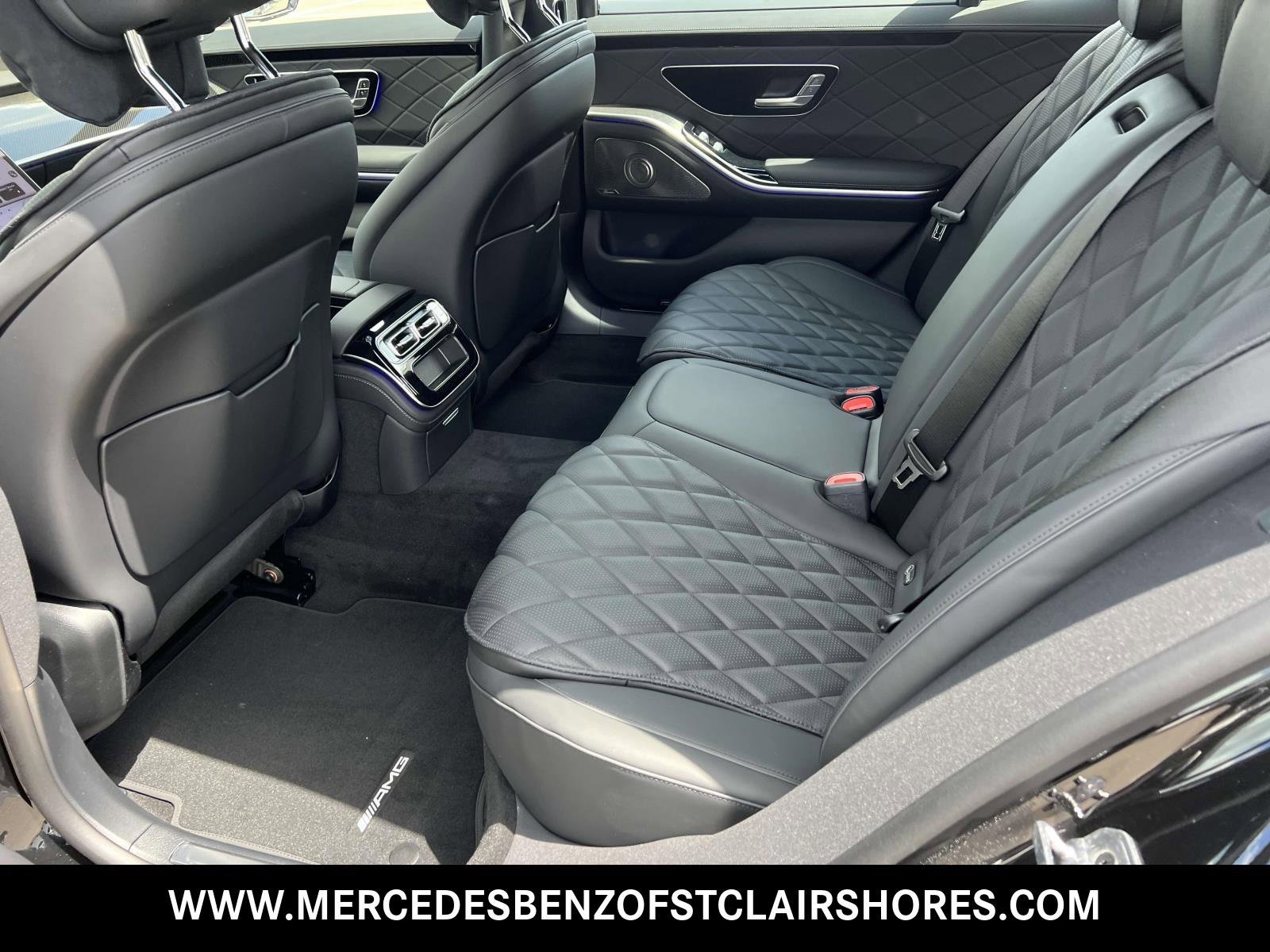 New 2025 Mercedes-Benz S 500 4MATIC image 14