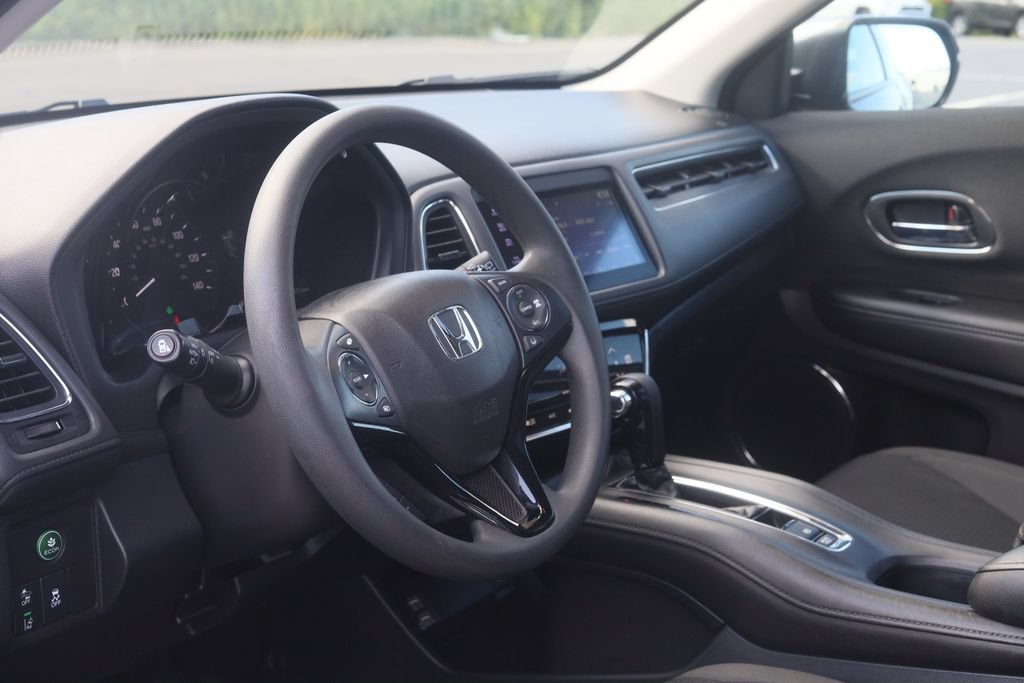 Used 2021 Honda HR-V EX image 6