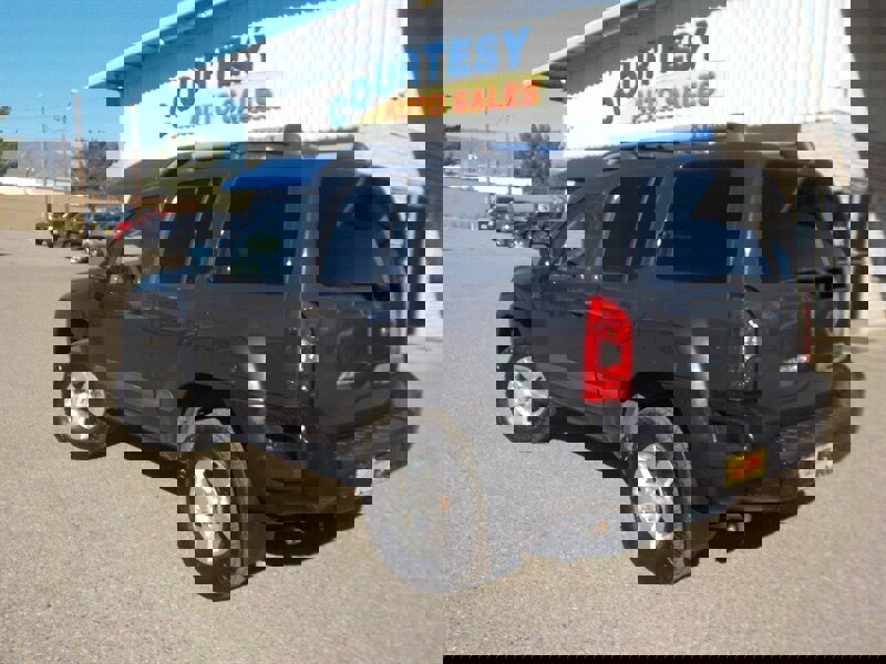 Used 2012 Nissan Xterra S image 5