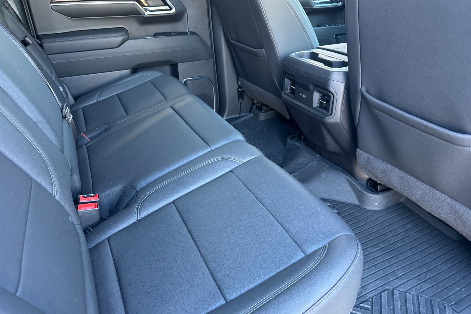 Used 2024 Chevrolet Silverado 1500 LT Trail Boss w/ LT Trail Boss Premium Package image 18