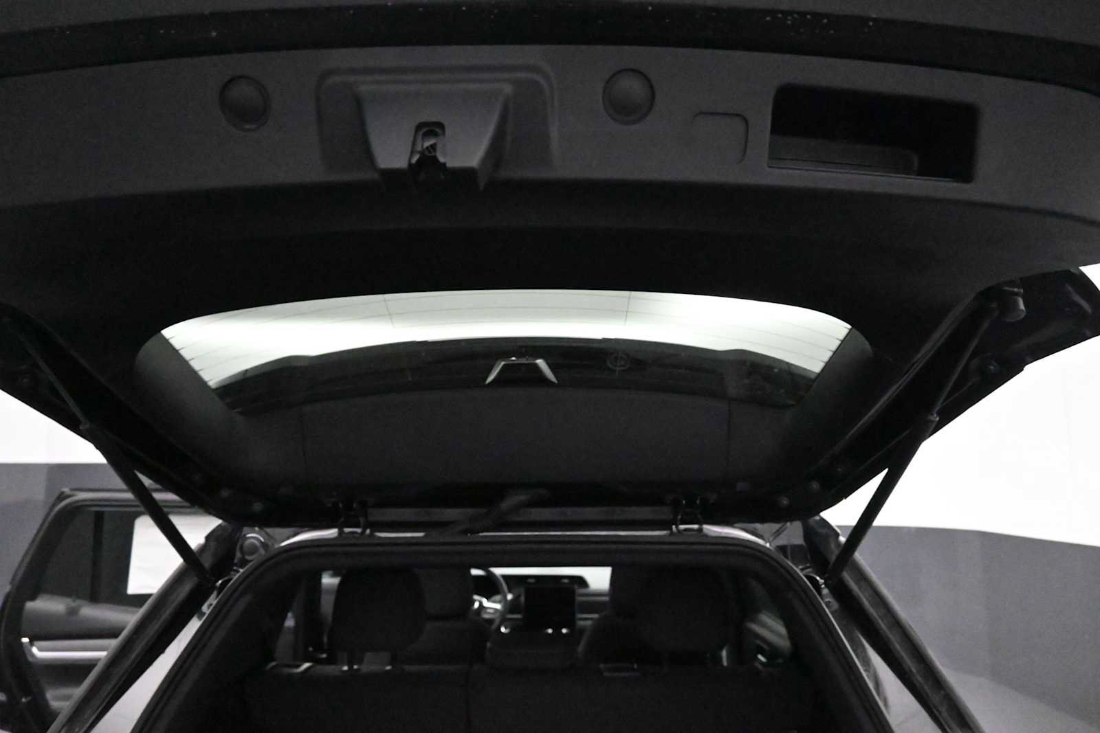 New 2026 GMC Terrain Elevation AWD/4WD image 10