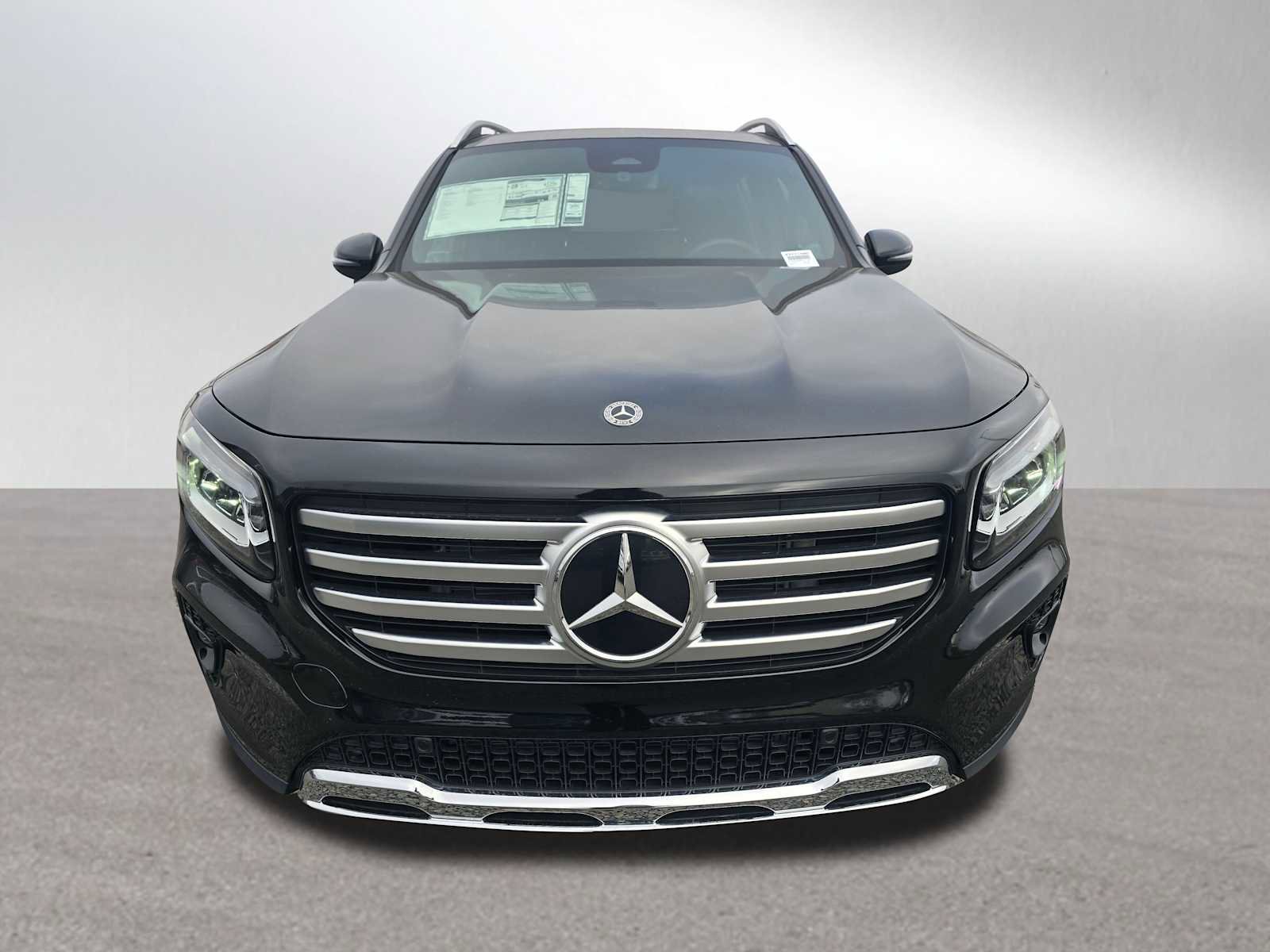 Used 2024 Mercedes-Benz GLB 250 image 8