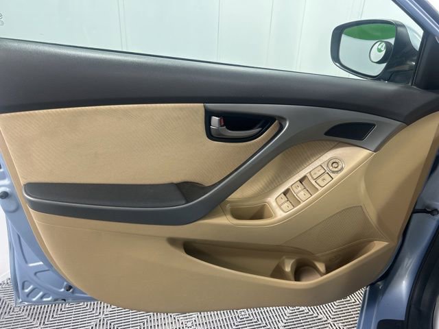 Used 2012 Hyundai Elantra GLS w/ Preferred Pkg 3 image 17