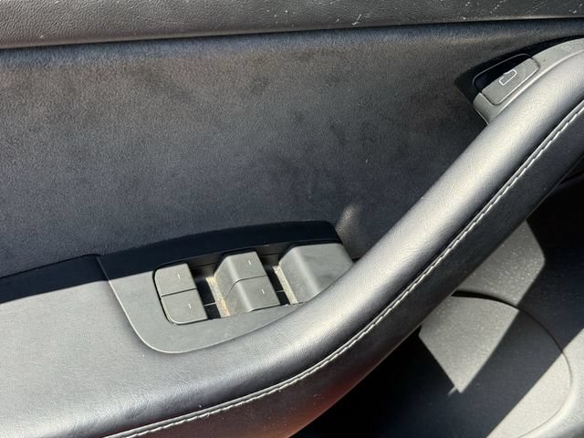 Used 2023 Tesla Model 3 Standard Range RWD image 19
