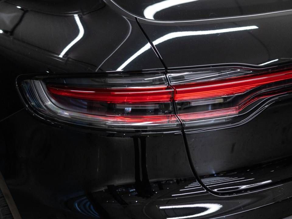 Certified 2026 Porsche Macan AWD/4WD image 44