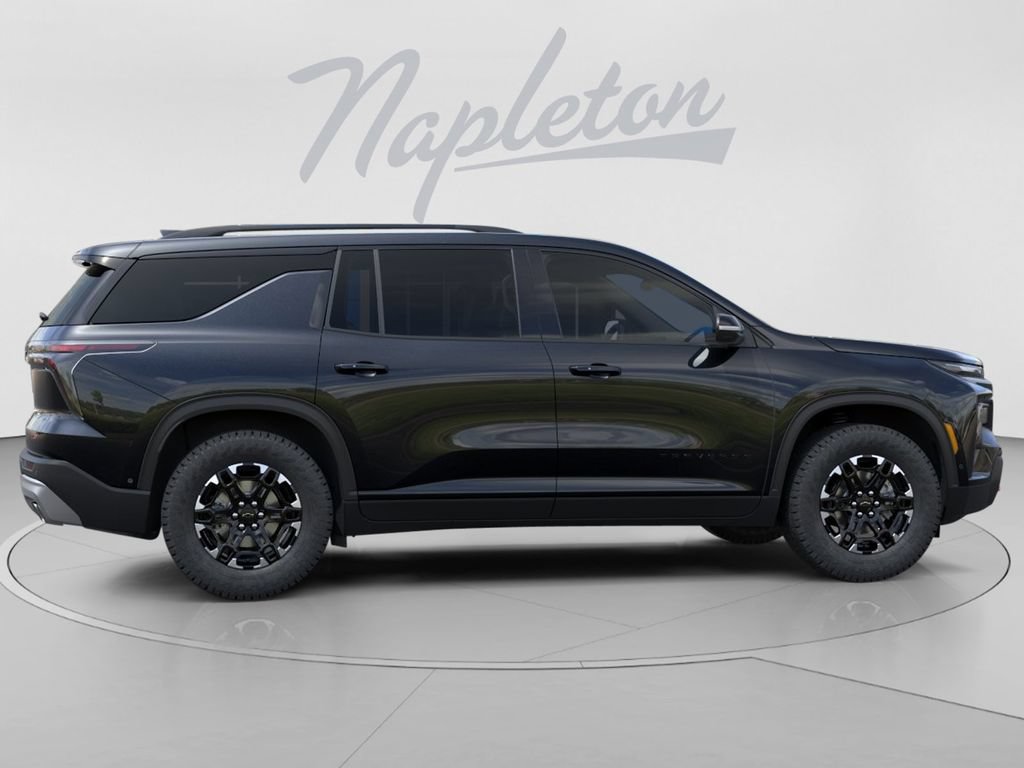 New 2027 Chevrolet Traverse Z71 w/ Enhanced Driving Package AWD/4WD image 7