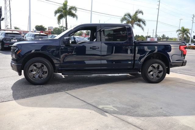 Used 2022 Ford F150 Lightning Lariat AWD/4WD image 5
