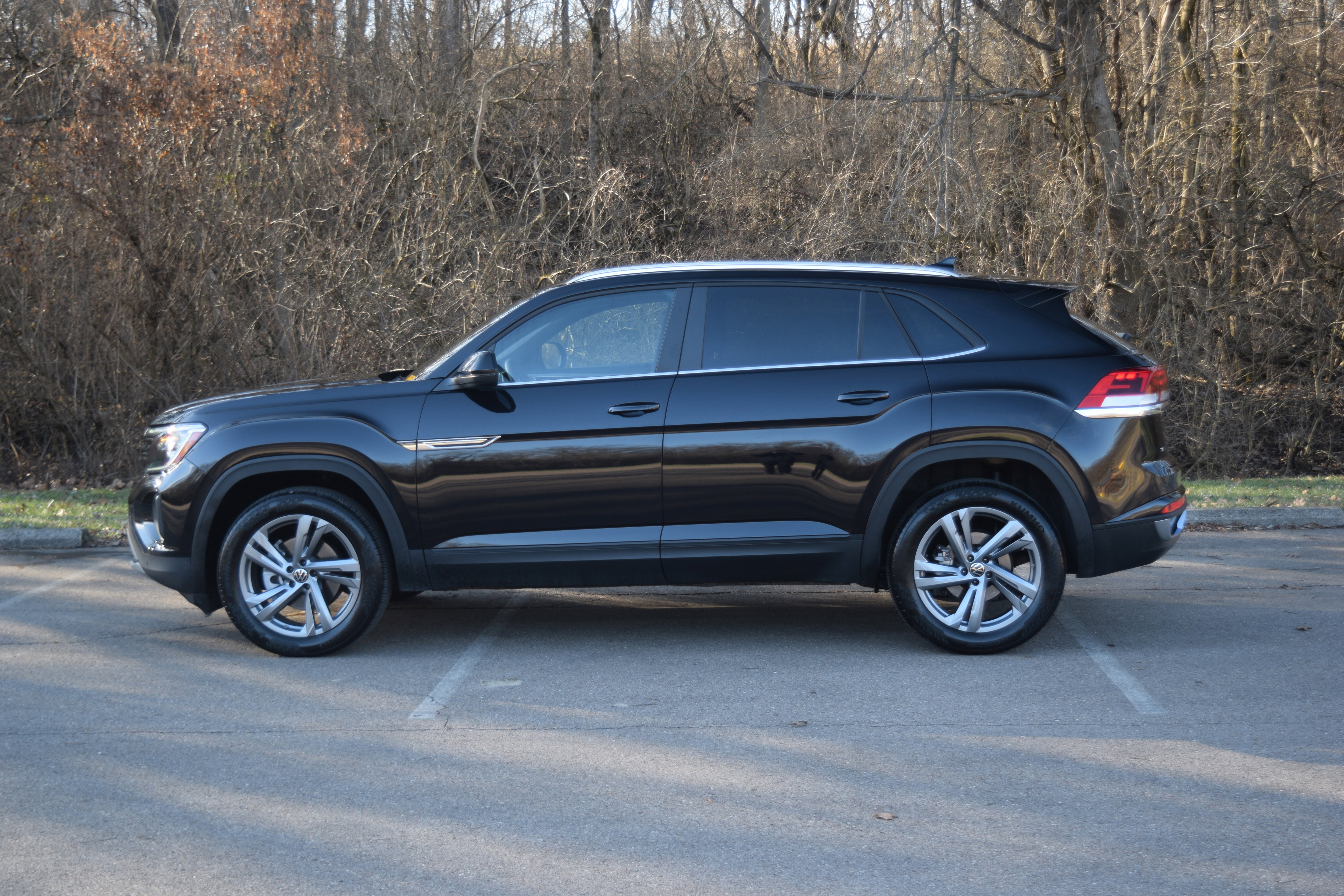 Used 2024 Volkswagen Atlas Cross Sport SE image 21