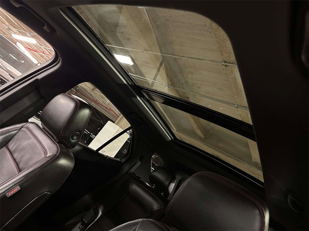 Used 2023 Chevrolet Equinox RS w/ RS Leather Package image 14