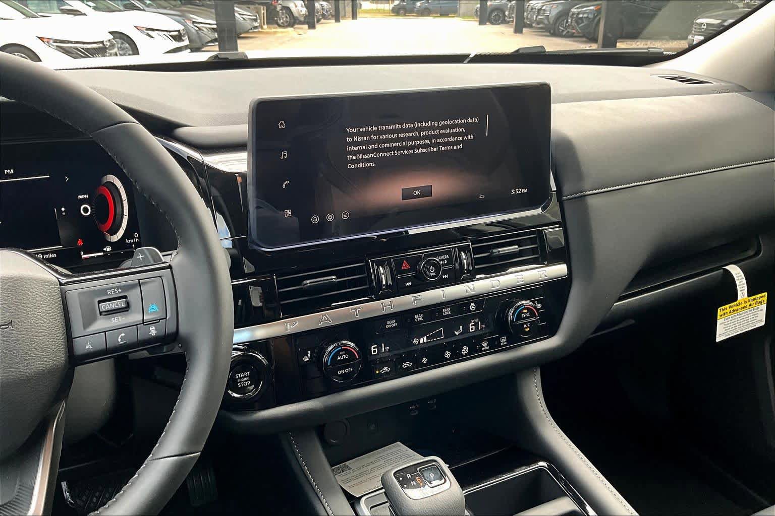 New 2026 Nissan Pathfinder SL image 6