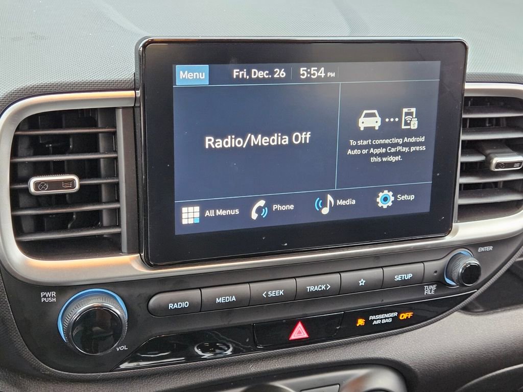 Used 2025 Hyundai Venue SEL image 20