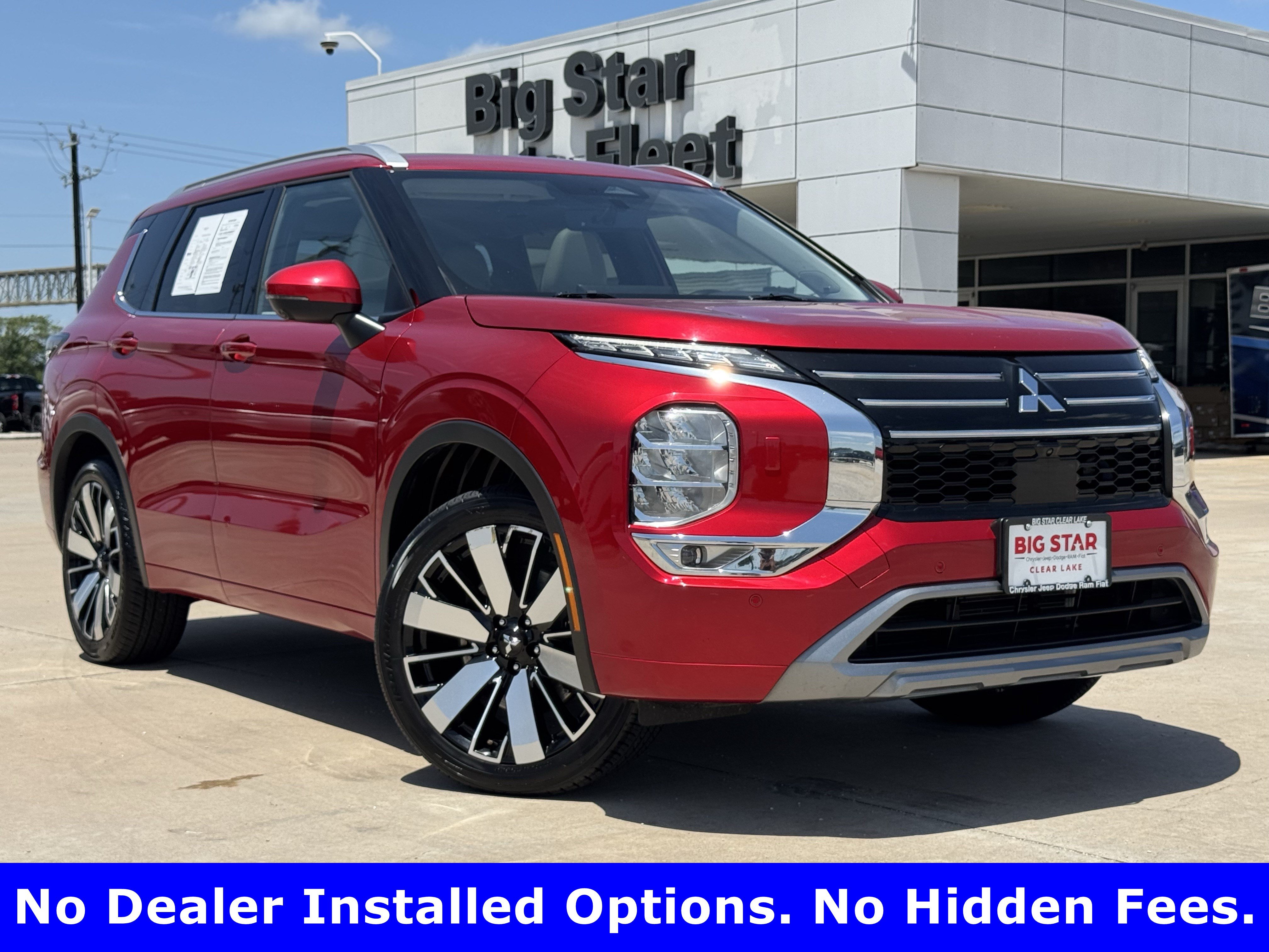 Used 2025 Mitsubishi Outlander SEL AWD/4WD image 2