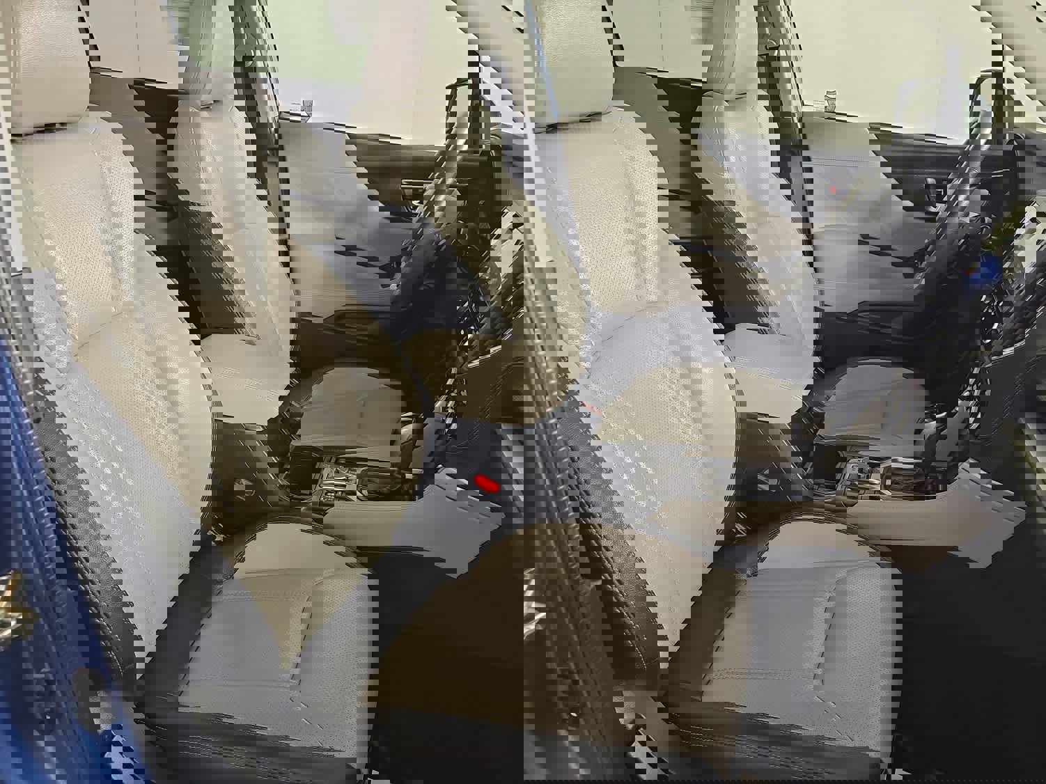 Used 2021 Subaru Forester Limited image 12