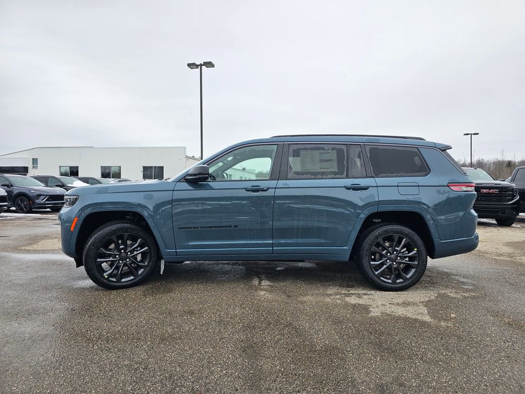 New 2026 Jeep Grand Cherokee L Limited AWD/4WD image 6