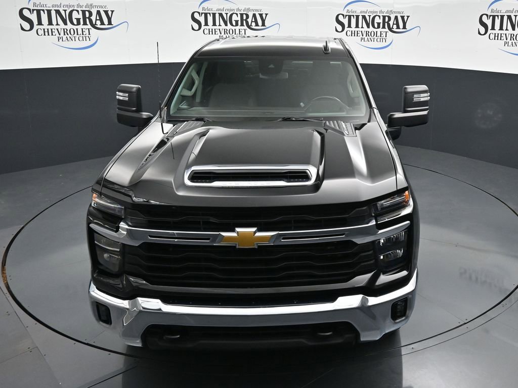 Used 2025 Chevrolet Silverado 2500 LT w/ Convenience Package image 10
